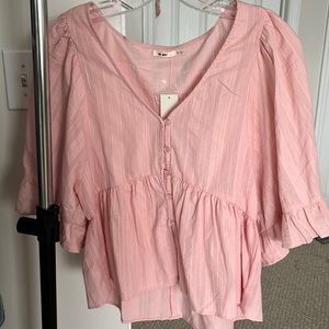 Francesca’s blouse size S